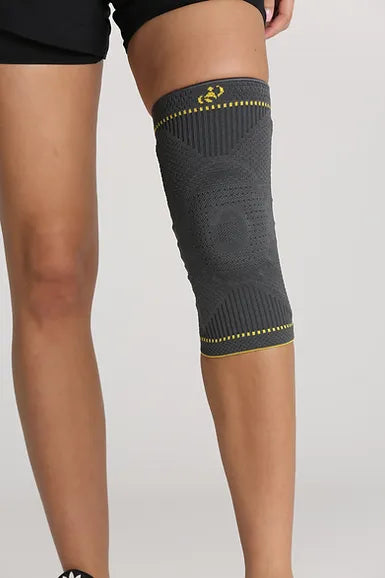 Knee Support Knitted With Flexible Stays (High Quality)