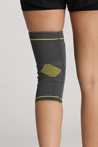 Knee Support Knitted With Flexible Stays (High Quality)