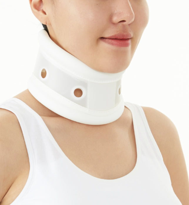 Thomas Cervical Collar Relief From Neck Pain With Adjustable Height Neck Support Brace To Align Vertebrae. Skin Friendly And Firm Stabilization