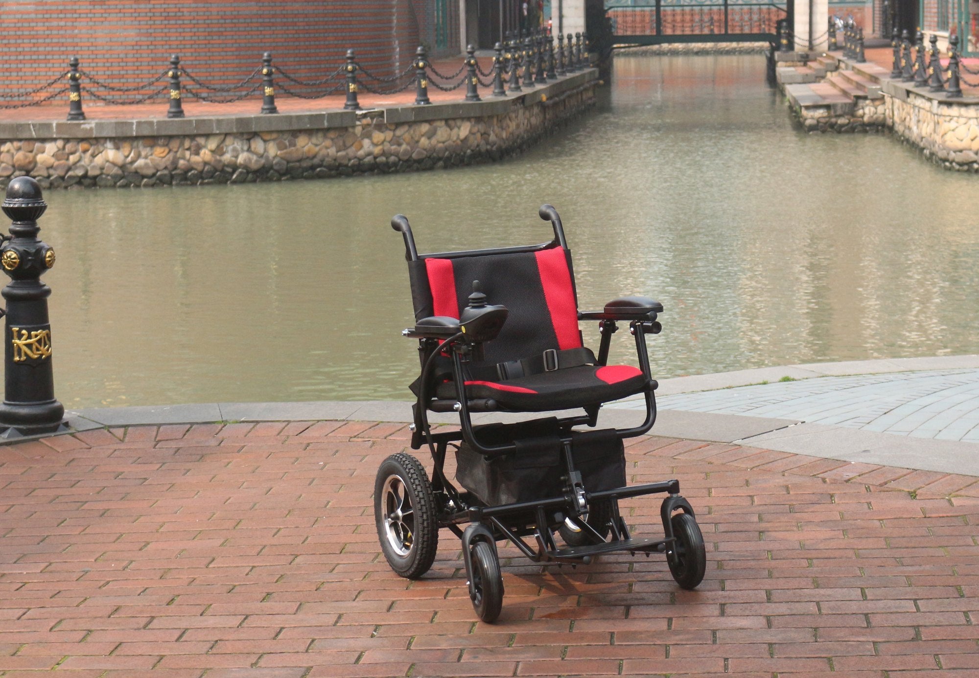 Choosing the Right Electric Wheelchair: A Buyer's Guide