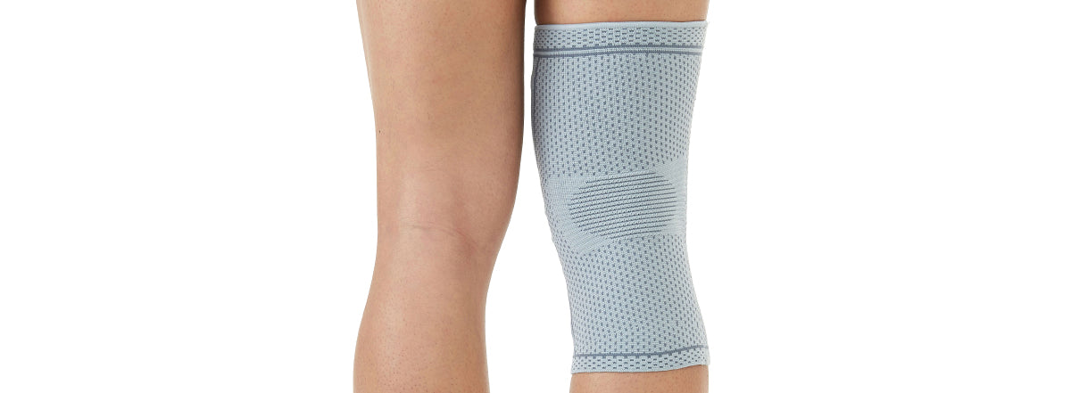 DR-K070 Compression Knee Support With Patella Pad&Side Springs