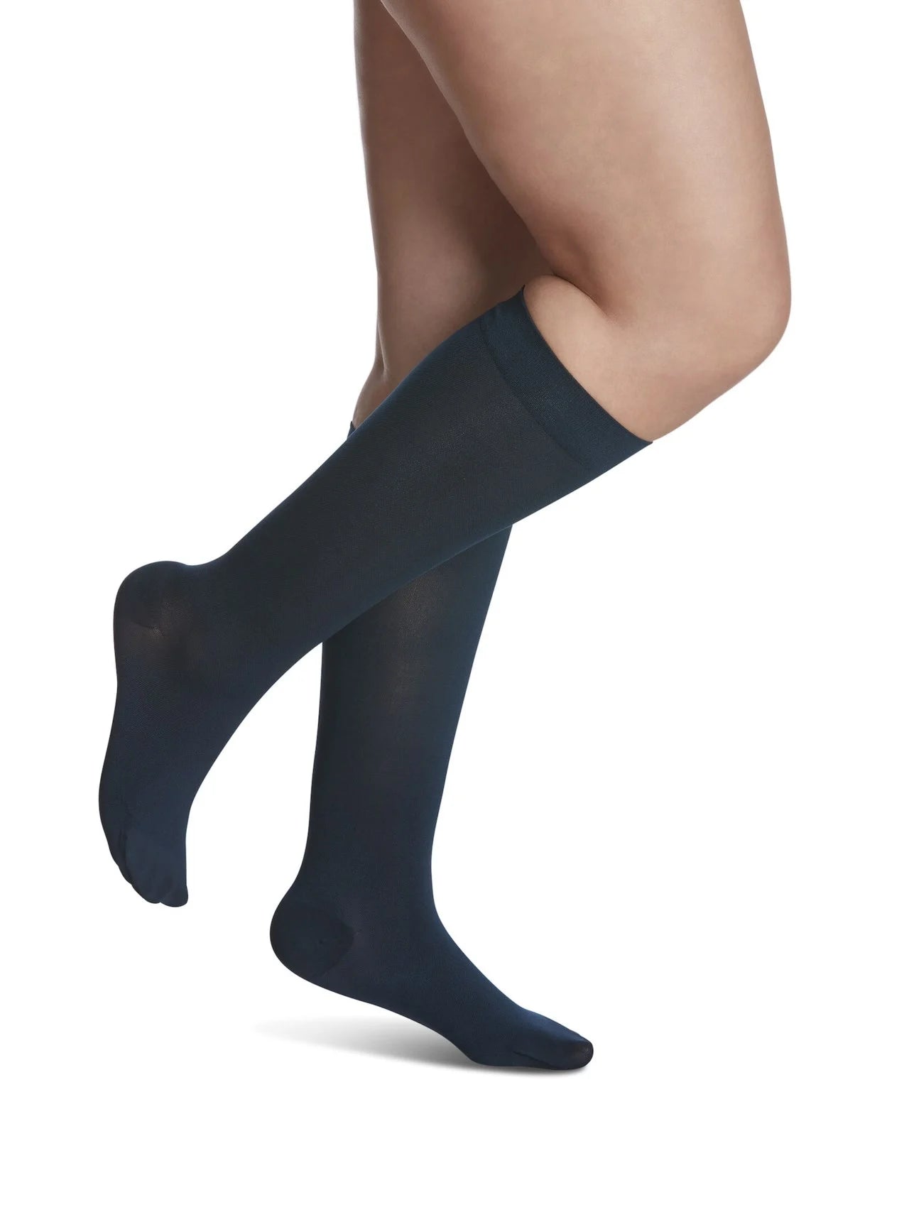 Sigvaris Soft Opaque - Knee-High w/Grip-Top (20-30mmHg)