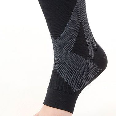 Triplicated Lining Compression Ankle Sleeve For Foot Swelling, Fatigue, Eases Swelling Ankle Support Socks With Arch Support For Sports Protection (Small/ Medium/ Large)