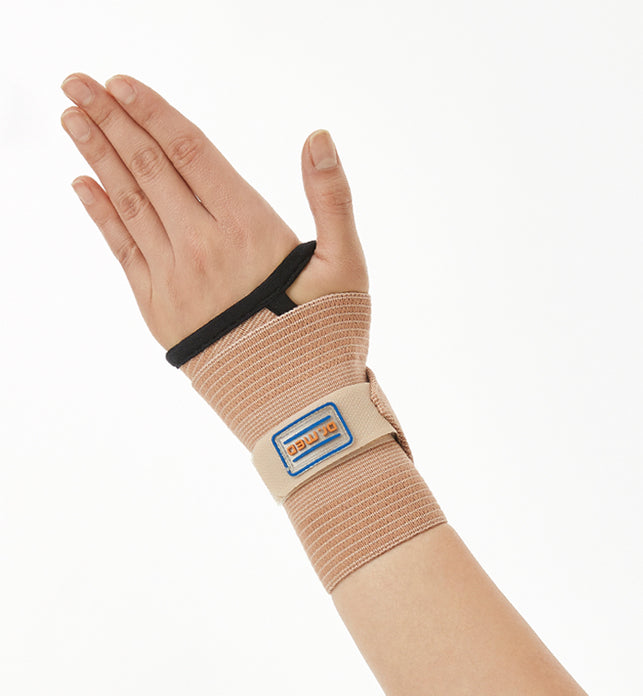 Dr. Med Elastic Wrist Wrap for Carpal Tunnel Pain | Wrist Compression Sleeve for Tendonitis, Bursitis, Osteoarthritis Slight distortions, Sprains & Strains in the wrist