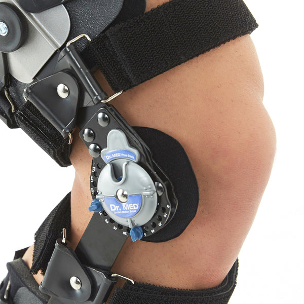 Post Surgery Open Knee Brace With Side Hinges & Dial Pin To Support Fracture (ACL/PCL), Post Surgeries Adjustable Knee Support - Black